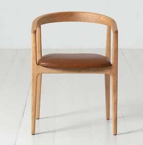 เก้าอี้ทานอาหารแบบมีพนักแขน ทำจากโครงไม้สักแท้ พร้อมวัสดุโฟมและผ้าคุณภาพสูง สำหรับใช้ภายในและภายนอกอาคาร - Product Image 2