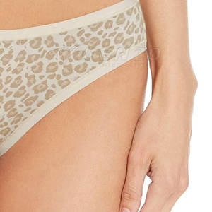 กางเกงในผู้หญิงผ้าฝ้ายถักนุ่ม 100% ระบายอากาศ แห้งเร็ว ดีไซน์เบาสบาย เหมาะสำหรับใส่ในชีวิตประจำวันและใช้ในบ้าน - Product Image 4