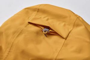 Veste Softshell Homme OEM Élégante à Capuche – Design Urbain Moderne, Coupe-Vent et Résistante à l'Eau – Manteau Tendance pour Trajet Quotidien - Product Image 4