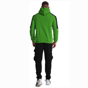 Conjuntos de pantalones de chándal de la mejor calidad French Terry Vintage Green Hoodie Pantalones negros Trajes de chándal con dos bolsillos - Product Image 4