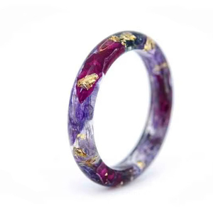 Anneaux en résine acrylique, forme ronde, faits à la main, anneaux d'amour, bijoux de fête pour femmes, vente en gros au meilleur prix - Product Image 1