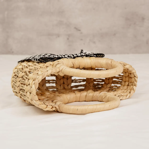 Handcrafted Mini Water Hyacinth Handbag with Houndstooth Bow / Stylish Woven Straw <b>Purse</b> with Round Handle - Product Image 4