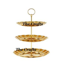 แท่นวางเค้กสามชั้นแบบอะลูมิเนียมสีทองดีไซน์สุดเหลือเชื่อ - Product Image 1