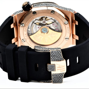 Montre-bracelet personnalisée en caoutchouc noir de luxe pour hommes Demi glacé Diamant Moissanite de haute qualité 22mm Sous-cadran Résistant à l'eau Antique - Product Image 6
