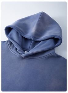 Pull-over à capuche durable avec logo personnalisé de couleur unie pour hommes, tenue décontractée légère personnalisable, sweats à capuche sunfaded pour hommes - Product Image 4