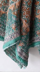 Edredones con estampado de bloques a mano Jaipuri al por mayor de primera calidad, edredón de algodón orgánico hecho en India, producto suave y cómodo - Product Image 4