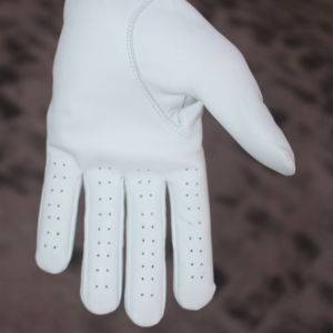 Gants de golf à doigts entiers de qualité supérieure fabriqués au Pakistan en cuir véritable durable à bas prix pour le sport - Product Image 3