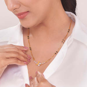 Pendentif Charme Diamant Mangalsutra Ailé Fantaisie Winged Vow - Product Image 2