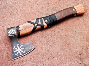 Wholesale Customized Top Quality OEM ODM Service Damascus Viking Axe New Design Outdoor Carbon Steel Hatchet with Wood <b>Handle</b> - Product Image 4