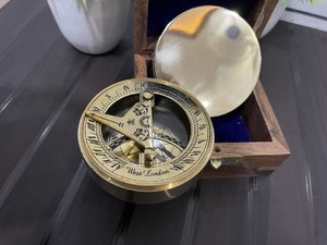 Nouveau cadran solaire en laiton maritime boussole en laiton nautique dans une boîte en bois à la main pointant promotion cadeau entreprise personnalisé - Product Image 4