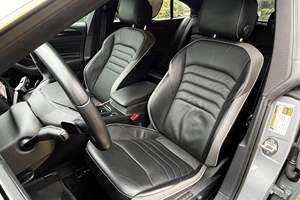 Volkswagen Arteon SEL R-Line 2023 d'occasion, moteur 4 cylindres turbocompressé, transmission intégrale, modifications de performance - Product Image 5