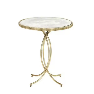 Table d'appoint personnalisée Table basse minimaliste au design exclusif en métal Table d'appoint dorée pour meubles avec base enduite de poudre noire - Product Image 6