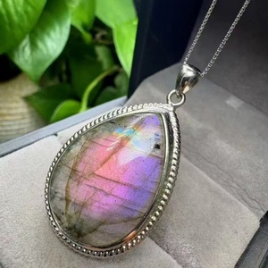 Liontin Kristal Labradorit Alami Unik, Kalung Batu Kilau Biru Ungu Estetis, Perhiasan Mode Boho, Liontin Batu Reiki - Product Image 2