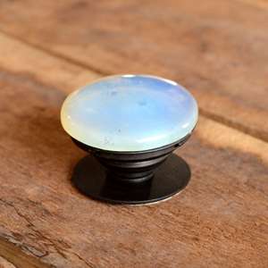 Blanco Natural Opalite Opal forma redonda ajustable teléfono agarre móvil soporte cabujón piedra preciosa decorada teléfono agarre encantos lote - Product Image 3
