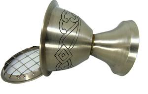 Quemador de carbón de latón estilo cáliz antiguo con tapa, ideal para usos religiosos, espirituales, de aromaterapia - Product Image 5