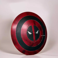 Dead-Pool Cosplay Schild Wanddekoration Eisen Metall Antik-Stil Digital Bedruckt Schwarz Rot 50cm/20" 2kg Handgehalten für Zuhause