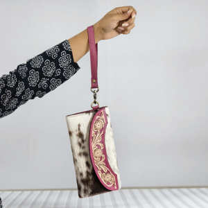 Cartera de Cuero Genuino de Primera Calidad, Anti-Robo, Corta, con Diseño Floral Tallado a Mano, Cierre de Cremallera, Multifuncional para Mujer - Product Image 1