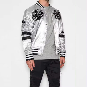 Chaqueta de satén Varsity de bombardero Premium para hombre de alta calidad para hombre con logotipo personalizado estilo béisbol tela de lona cuello levantado en la parte delantera - Product Image 5