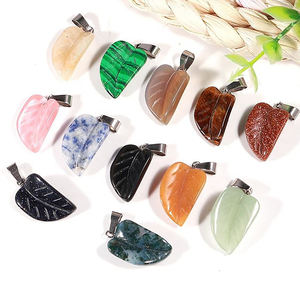 Christian 925 Feuille D'argent Sculpté Opalite Gemstone Pendentif À Charme À La Main - Product Image 3