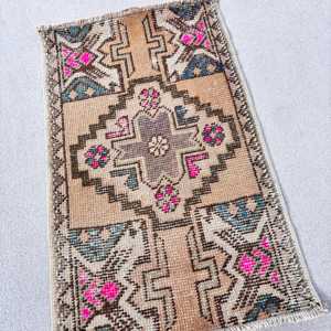 1.6x2.6 ft Small Vintage Rug, Turkish Rug, <b>Brown</b> Pink Southwestern <b>Wool</b> Rug - Product Image 2