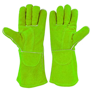 Gants de travail de soudeur de sécurité à la main BBQ résistants à la chaleur et ignifuges sur mesure gants de travail de soudage en cuir de vache robuste - Product Image 1