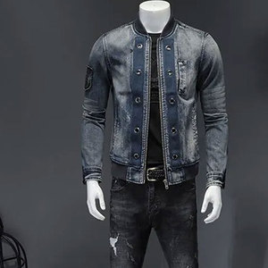 Veste en jean pour homme surdimensionnée déchirée de style streetwear, imprimée, en denim délavé, en gros, de qualité supérieure - Product Image 5