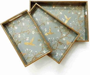 Juego de 2 Bandejas de Servir Hechas a Mano de Madera MDF con Recubrimiento de Esmalte, Diseño de Aves Blancas y Doradas, Plato Decorativo de Resina para Cocina, Comedor y Hogar - Product Image 3