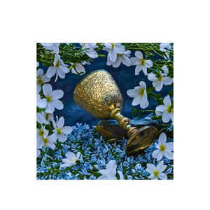 Copa de Latón Hecha a Mano, Estilo Real |   Cáliz Medieval con Diseño de Koi, Copa Decorativa para Beber |   Regalo de decoración vintage para bares, hoteles y hogares - Product Image 5