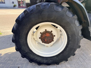 Nuevo sistema de control dual New Holland M100 - Product Image 6