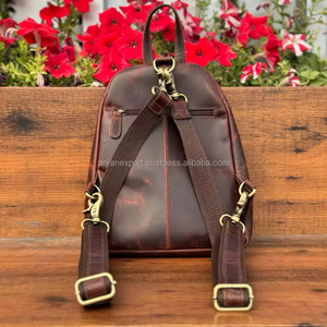 Nouveau fait à la main élégant en cuir véritable sac à dos en cuir de vachette Western usiné à la main en cuir femmes conception sacs vente chaude sac à dos Durable - Product Image 5