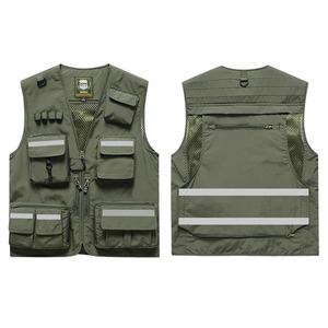 OEM hommes été vêtements de travail gilet vente chaude respirant anti-boulochage sans manches Cargo gilet - Product Image 4