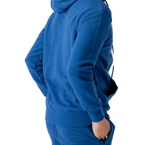 บริการรับผลิตเสื้อผ้ากีฬาแบบ OEM เสื้อฮู้ดผู้ชายสีพื้น ผ้าฟลีซสำหรับฤดูหนาว ผ้าฝ้าย 100% ระบายอากาศได้ดี ปรับขนาดได้ - Product Image 3