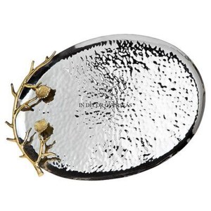 ถาดเสิร์ฟทรงสี่เหลี่ยมผืนผ้าขัดเงาโลหะสีเงินเงาพร้อมด้ามจับชุบทอง - Product Image 2
