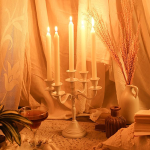 เชิงเทียนโลหะเคลือบสีขาว5แขนสำหรับตกแต่งโต๊ะ - Product Image 6