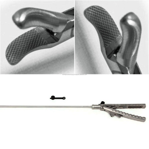 Portaagujas Tipo V para Laparoscopia, de Acero Inoxidable, Quirúrgico, con Certificación CE, Reutilizable, para Hospitales y Clínicas - Product Image 1