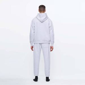Fabricant pakistanais de survêtements pour hommes de haute qualité en grandes tailles, personnalisables avec un MOQ faible pour l'hiver - Product Image 4