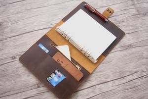 Carpeta de portafolio de arte A4 multifuncional de alta calidad 2022 con calculadora de cuero genuino de la LPF-0062 - Product Image 2