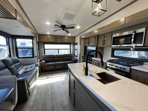 Nueva Autocaravana K-Z Rv D-u-r-a-n-g-o 333RLT 2025, Camioneta para Campamento, Autocaravana, Casa Rodante - Product Image 2