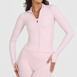 Veste pour femmes avec logo personnalisé, coupe ajustée, haut de sport, manches longues, fermeture éclair intégrale, vêtements de yoga actifs, vêtements de sport - Product Image 2