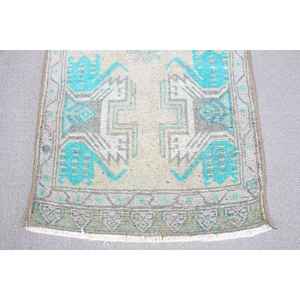 Alfombra Turca de 1.4x3.6 pies, Alfombra Vintage, Alfombra de Lana con Diseño de Camuflaje Azul - Product Image 4