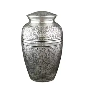 Vente chaude Urnes de crémation en laiton Forme ronde Pattes enduites d'argent Urne commémorative Urnes de taille personnalisée pour fournitures funéraires - Product Image 2