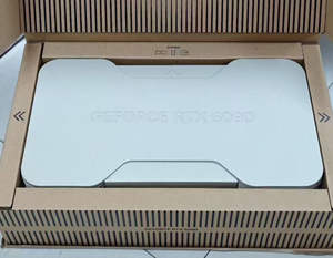 Tarjeta Gráfica NVIDIA GeForce RTX 5090 Founders Edition FE GDDR7 de 32GB, GPU GDDR7 PCI-E - Product Image 4