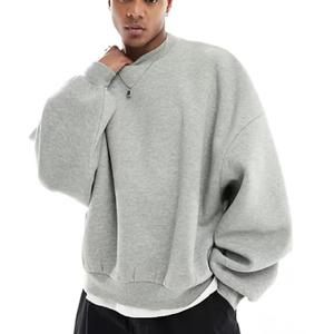 Sudaderas básicas de gran tamaño con logotipo personalizado extremo OEM Crop Boxy Fit Basics Sudadera de algodón de color sólido con cuello redondo para hombre de alta calidad - Product Image 4