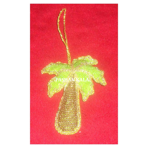 Diseño de lujo forma de árbol de coco hecho a mano de obra India Zari bordado y adornos colgantes de árbol de Navidad con cuentas - Product Image 1