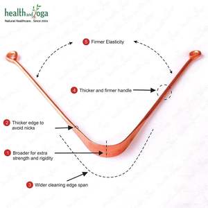 HealthAndYoga qSwipe Lite Grattoir de langue en cuivre pur avec poignée antidérapante Outil de soin buccal éco-responsable Fabriqué en Inde - Product Image 5