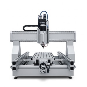 Machine de fraisage CNC industrielle pour métaux, découpe et gravure nettes et précises des bords, pour matériaux en aluminium, laiton, cuivre et acier - Product Image 4