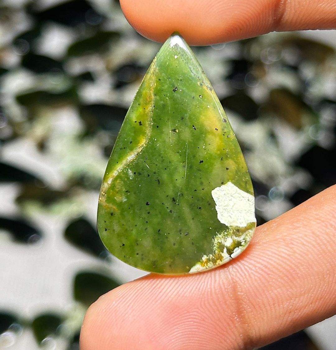 สีเขียว