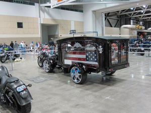 Véhicule funéraire personnalisé 2026, dernier modèle, charrette funéraire à cheval, véhicule funéraire remorquable, charrette à cercueil remorquée - Product Image 5