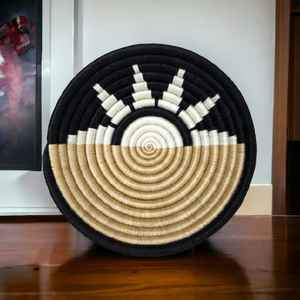 Bandeja de Arte de pared de mimbre de alta calidad, cesta colgante de bambú de madera, sala de estar, decoración única para el hogar, hierba tejida, Sabai Plats, el mejor precio - Product Image 4