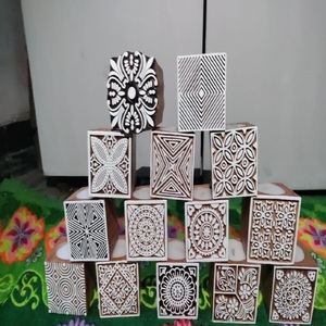 Bougeoirs de bougie chauffe-plat en cire de soja parfumée sur mesure, fabrication artisanale sans flamme, élégance pour la décoration intérieure et les cadeaux d'anniversaire - Product Image 1